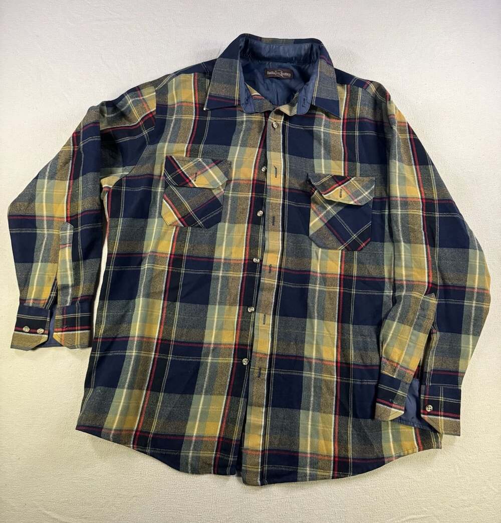 Northwest Territory Plaid Flannel Shirt Jacket Quilt Lined